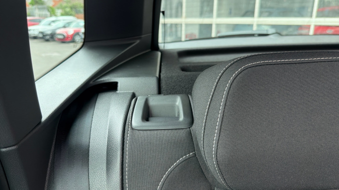 Skoda Karoq 1.5 TSI Sportline Edition 5dr Petrol Estate - Image 34